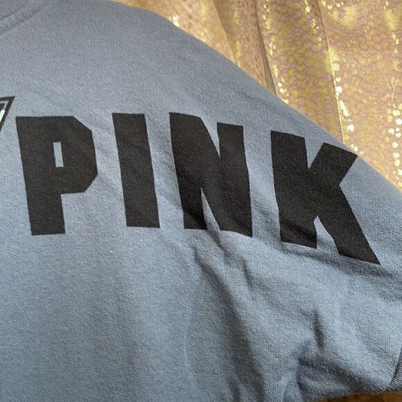 PINK Victoria’s Secret blue/gray pullover sweater, size XS, shoulder logos - Picture 6 of 8